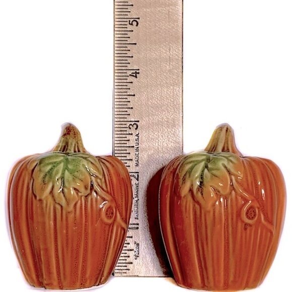 Salt and Pepper Autumn Harvest Artisan Hand Painted Glazed Ceramic Set - Picture 13 of 16